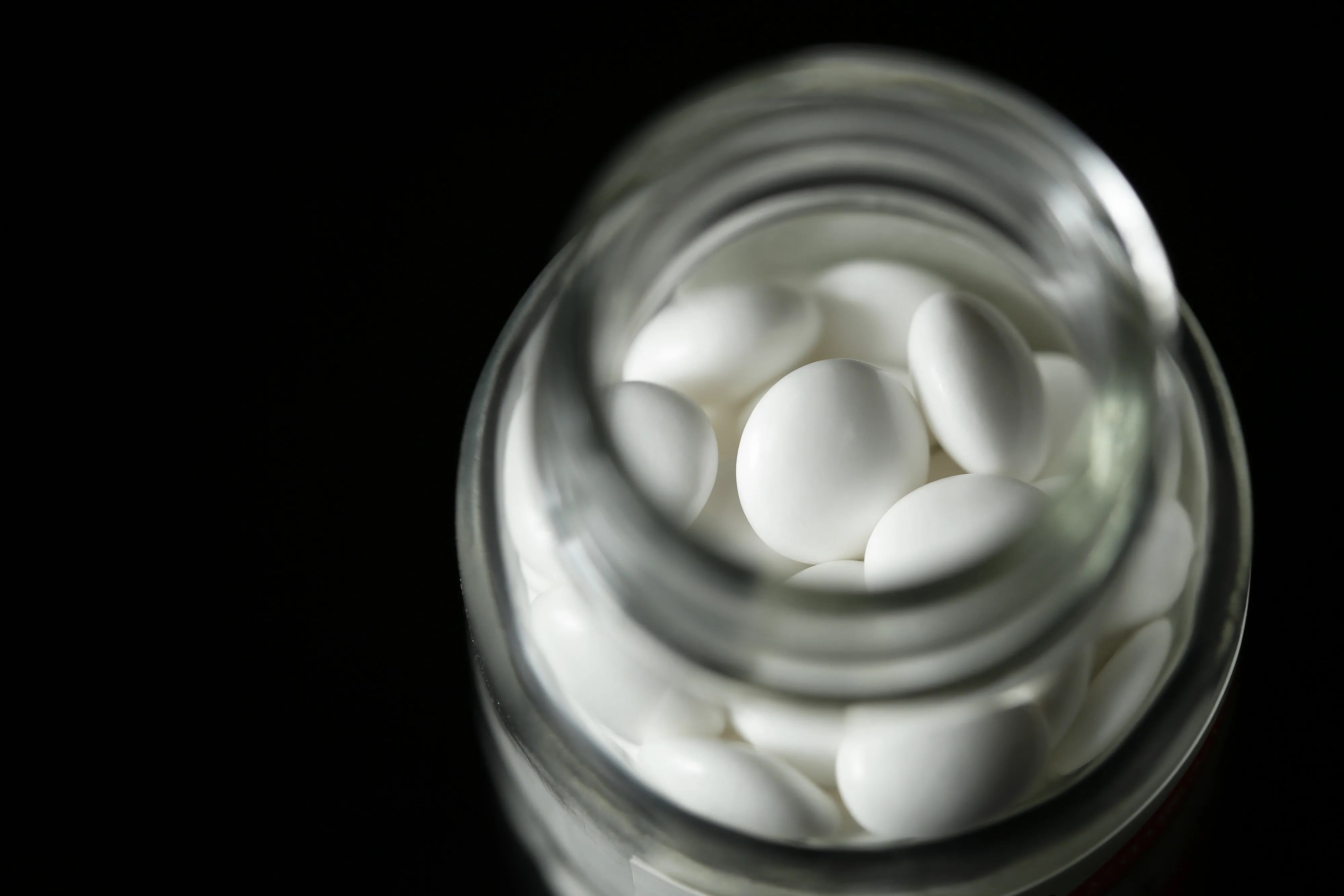Trump Eyeing ‘Disruptive’ Changes to Drug Pricing, Health Secretary Says