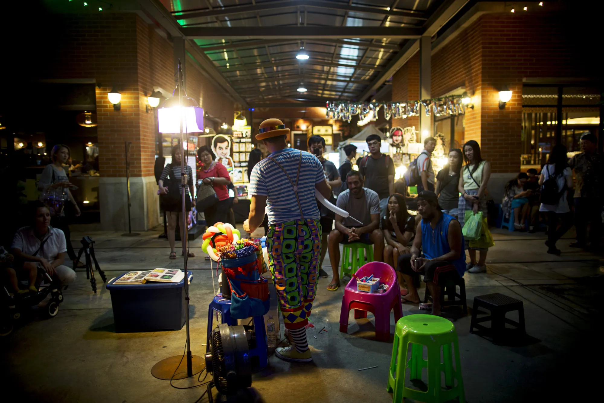 Inside The Asiatique Market Ahead Of Bank Of Thailand Revised GDP Forecast