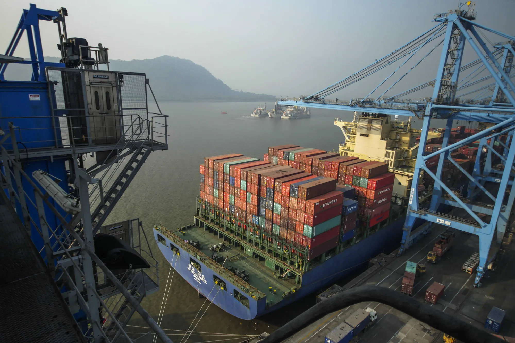 Operations at JPNT Port as NEC Corp. Transmitters Point to Strengthening Relationship Between Tokyo and New Delhi 