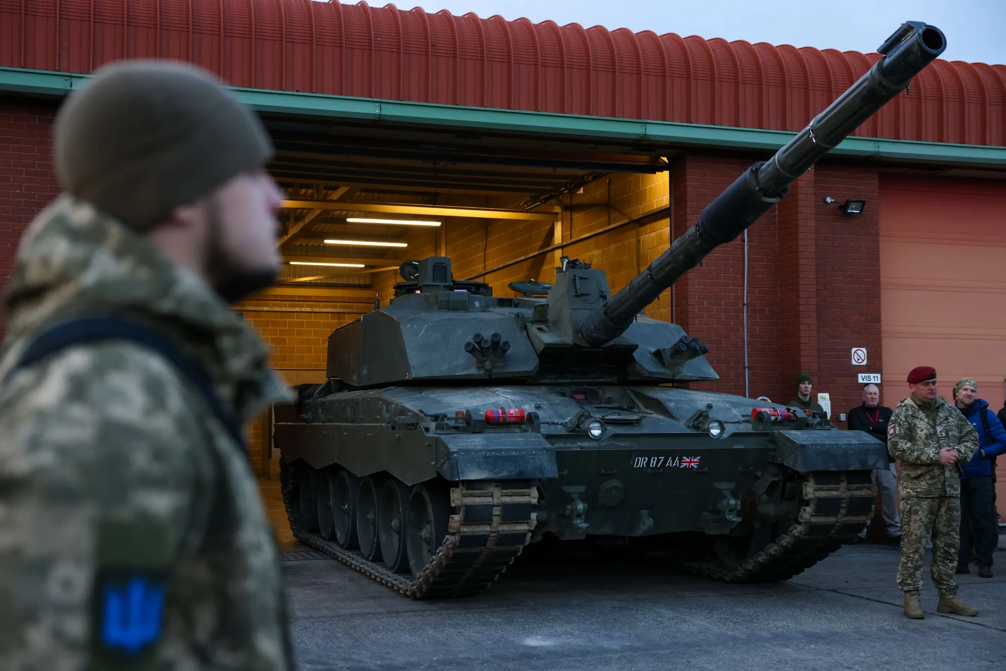 Challenger 2 Tank Destroyed in Ukraine, a First From Enemy Fire - Bloomberg