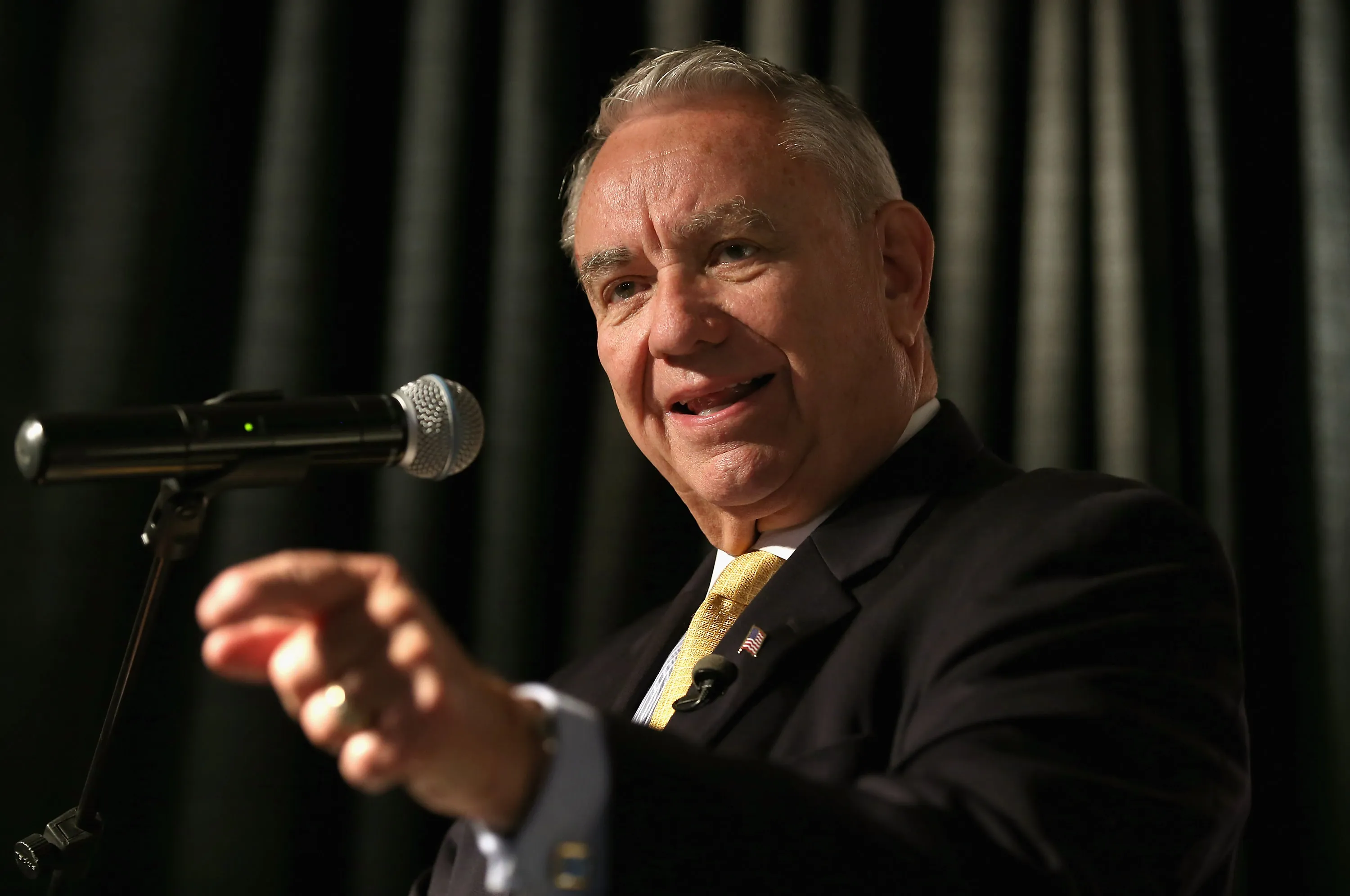Tommy Thompson campaigns for U.S. Senate on Oct. 5, 2012 in Racine, Wisconsin.
