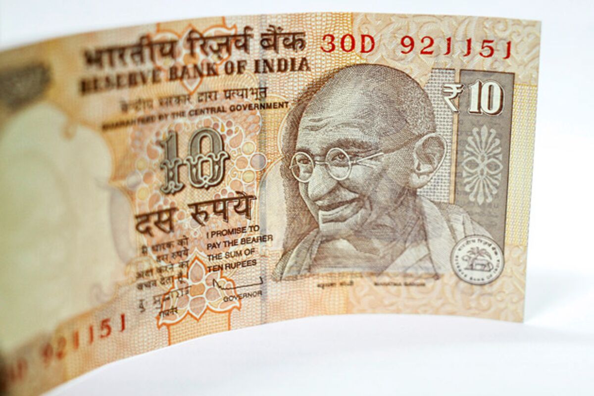 india’s rupee slides to a record New delhi: indian finance minister pranab mukherjee said the government and central bank will announce measures on june 25 to halt a slide in the rupee, which sank to a record low yesterday. india’s rupee slides to a record New delhi: indian finance minister pranab mukherjee said the government and central bank will announce measures on june 25 to halt a slide in the rupee, which sank to a record low yesterday.