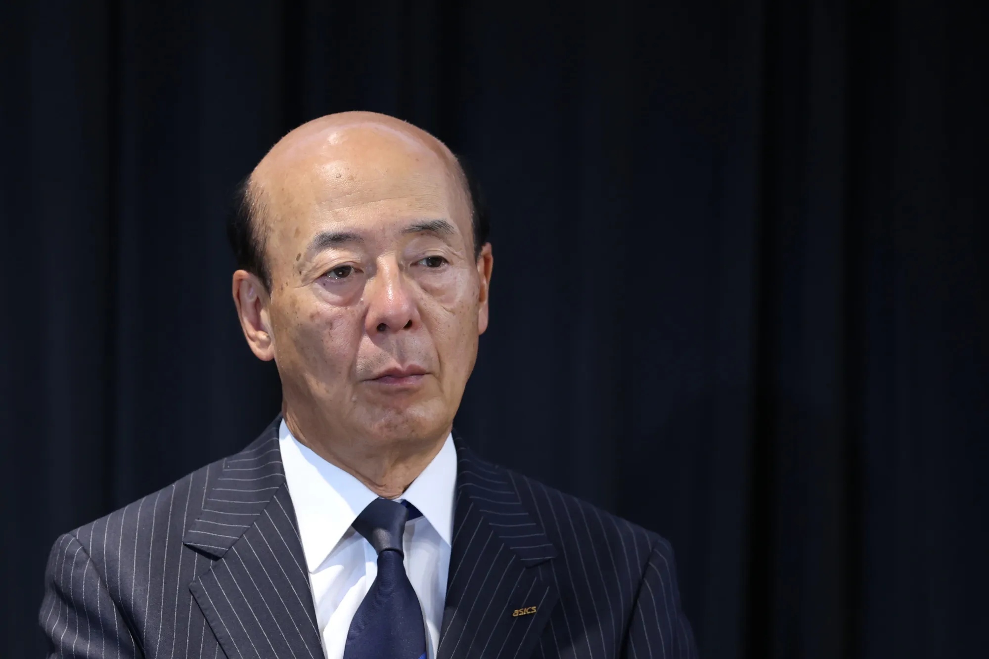 アシックスが怒りの自己株式取得－株価は「適正水準からかい離