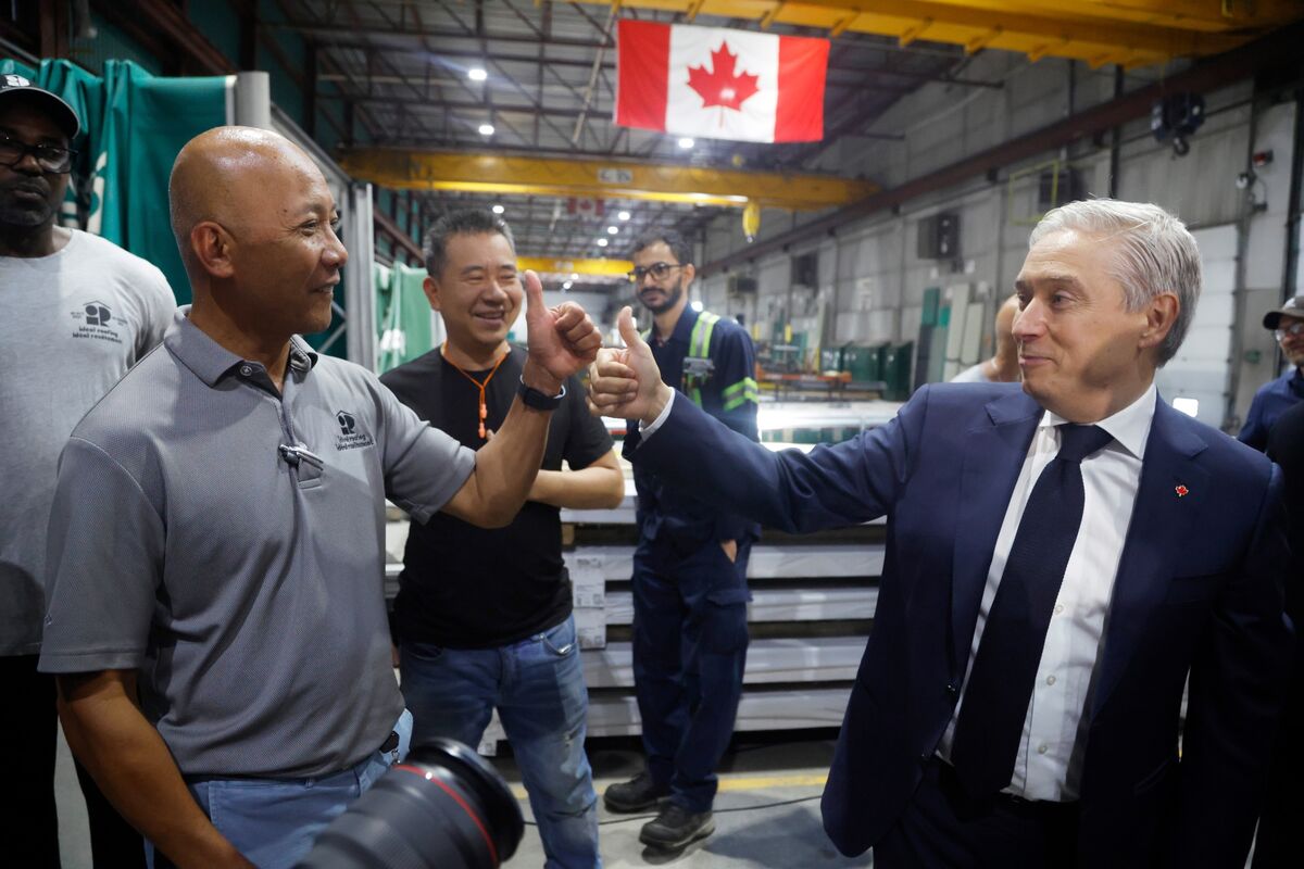 Canada PM Carney Takes New Hard Line Against Trump With 50% Counter-Tariffs