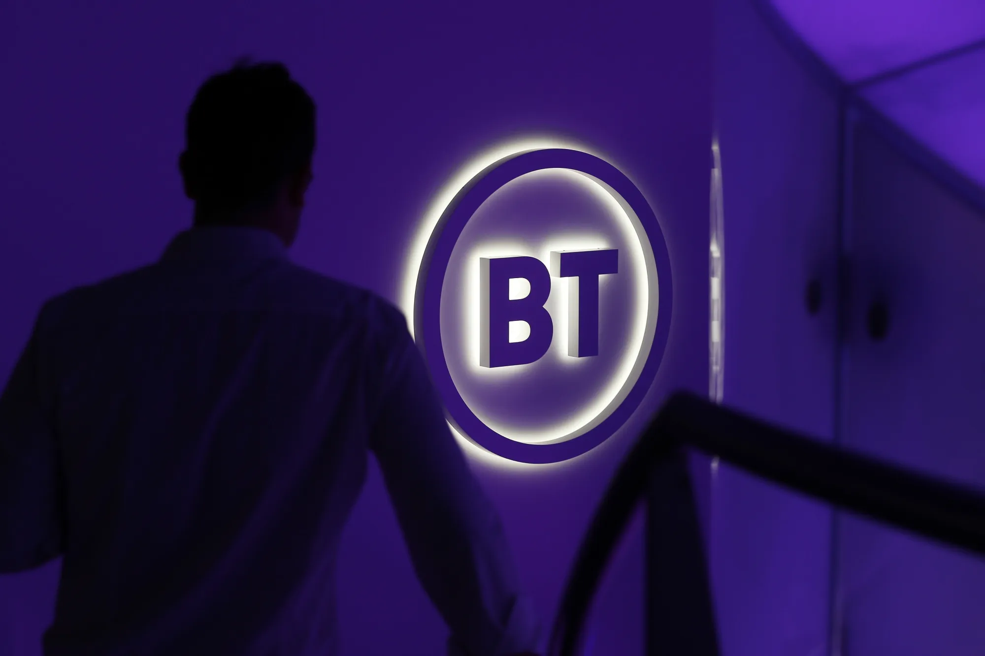 BT Group Plc Starts Customer Service Push in Bid to Defend Market Share