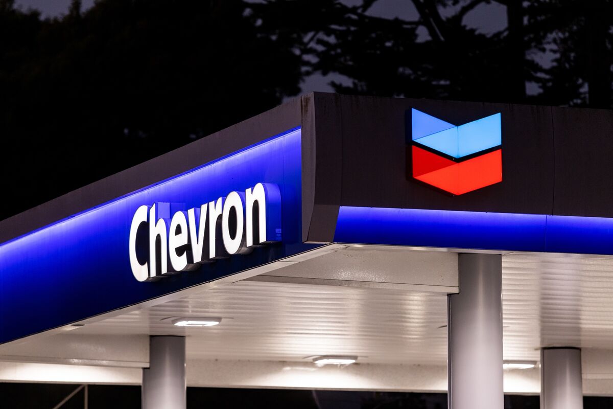 Chevron’s Capital Budget Lands on Low End in Push for Cash - Bloomberg
