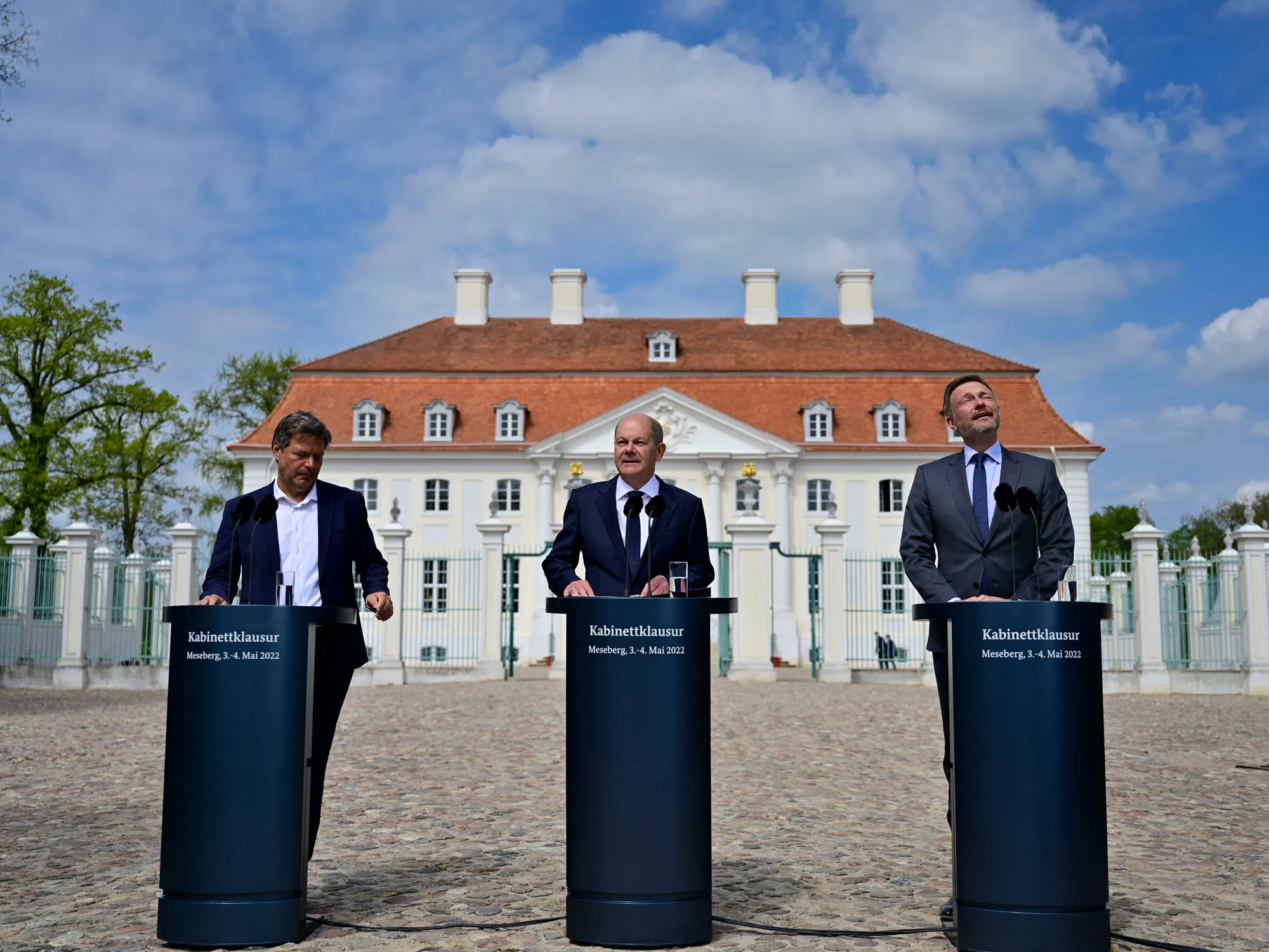 Olaf Scholz, center, Robert Habeck, left, and Christian Lindner on May 4.