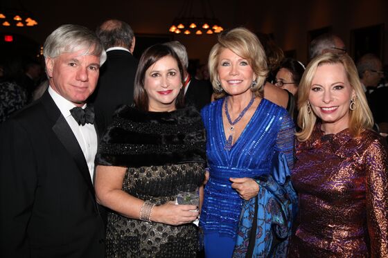 Langone Has No Time to Gab as Billionaires Swirl at Violet Ball