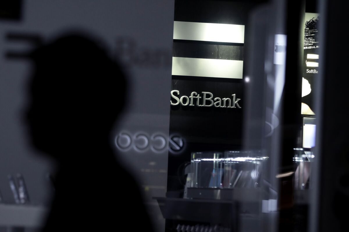 SoftBank Unveils New Plan To Buy Back 500 Billion Yen Of Shares - Bloomberg