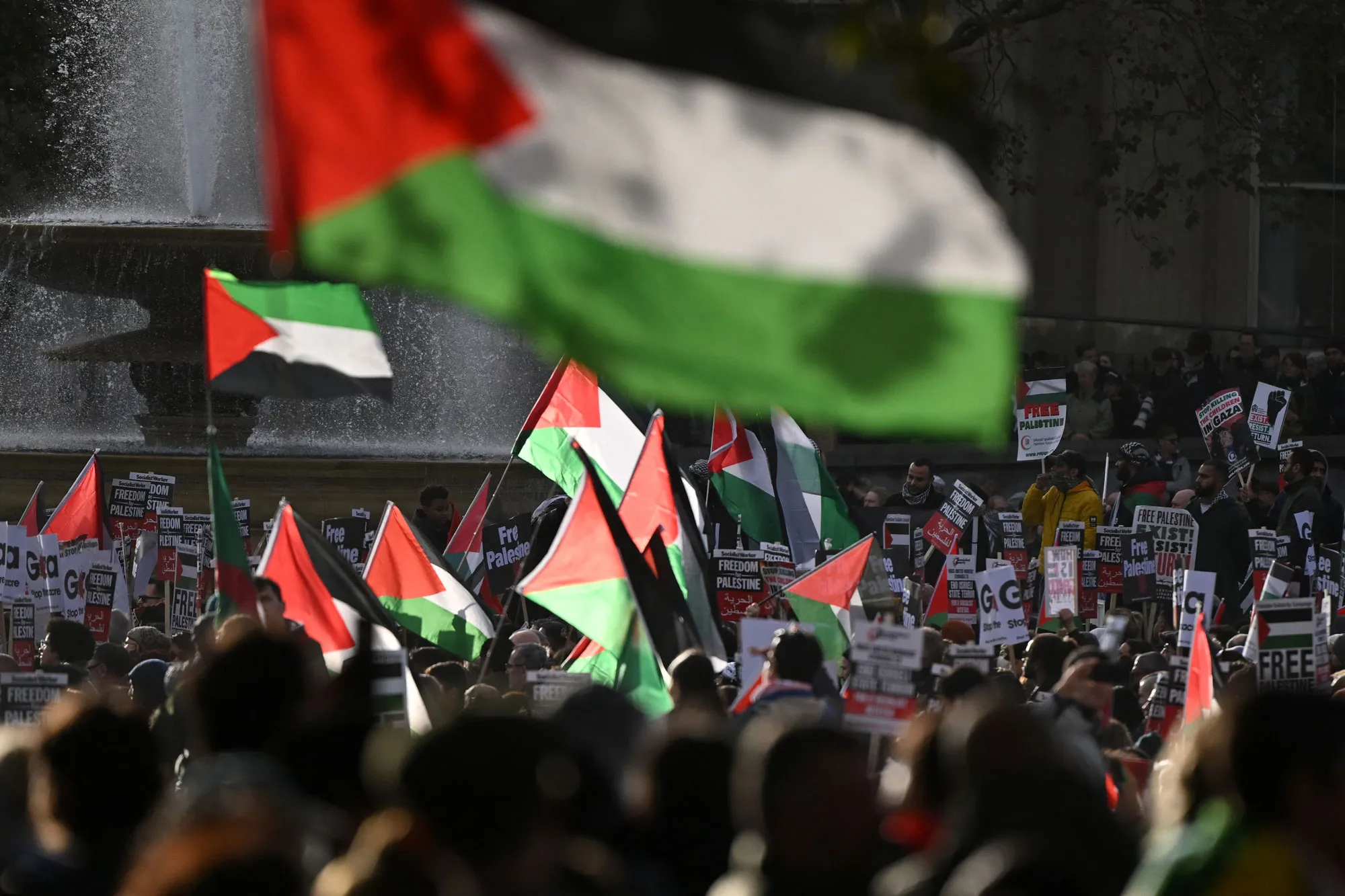 Pro-Palestinian protesters&nbsp;in London on Nov. 4.
