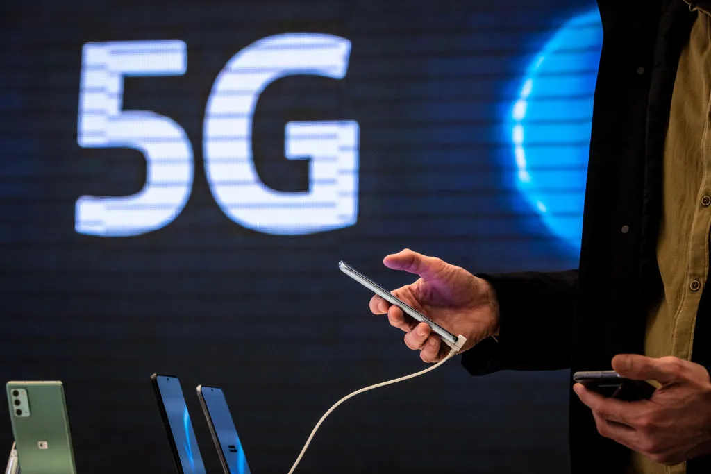 The new ultra-fast generation of wireless service has arrived, sort of.