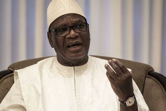 Mali Holds Vote Despite Virus, Kidnapped Opposition Leader