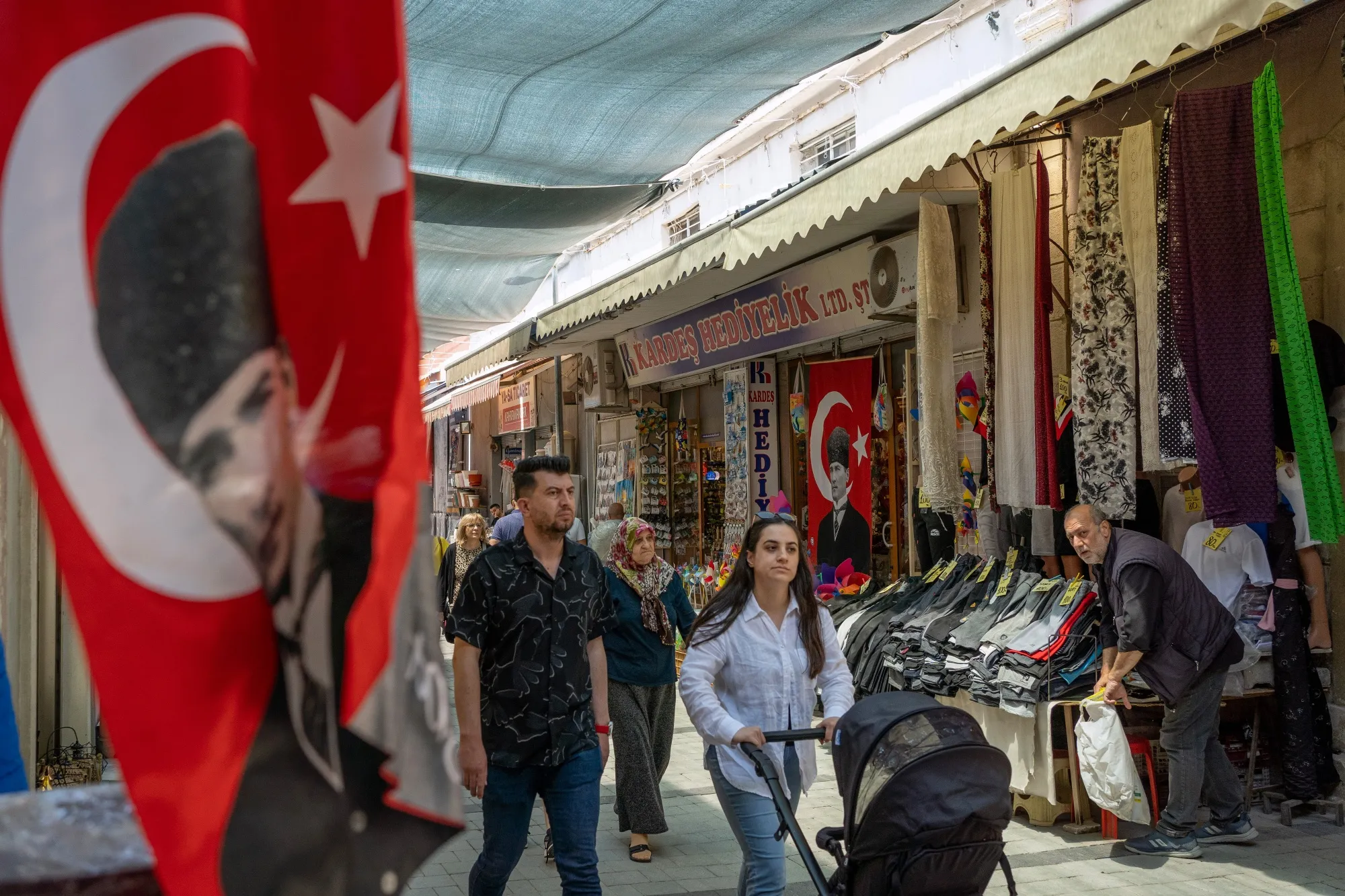Shoppers at&nbsp;a market street in Izmir, Turkey.