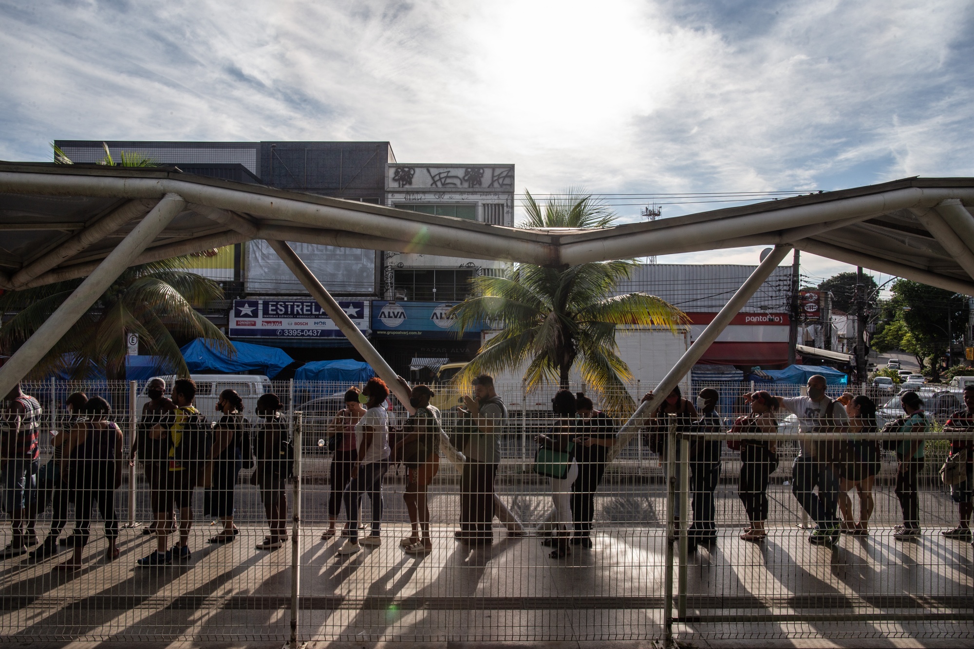 Passengers with a protective mask will be waiting at the Santa Cruz Transid Bus (Cruz) station in Rio de Janeiro, Brazil, on March 18th.