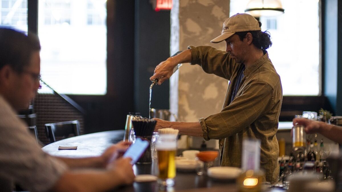 US October Services Activity Expands at Eight-Month High