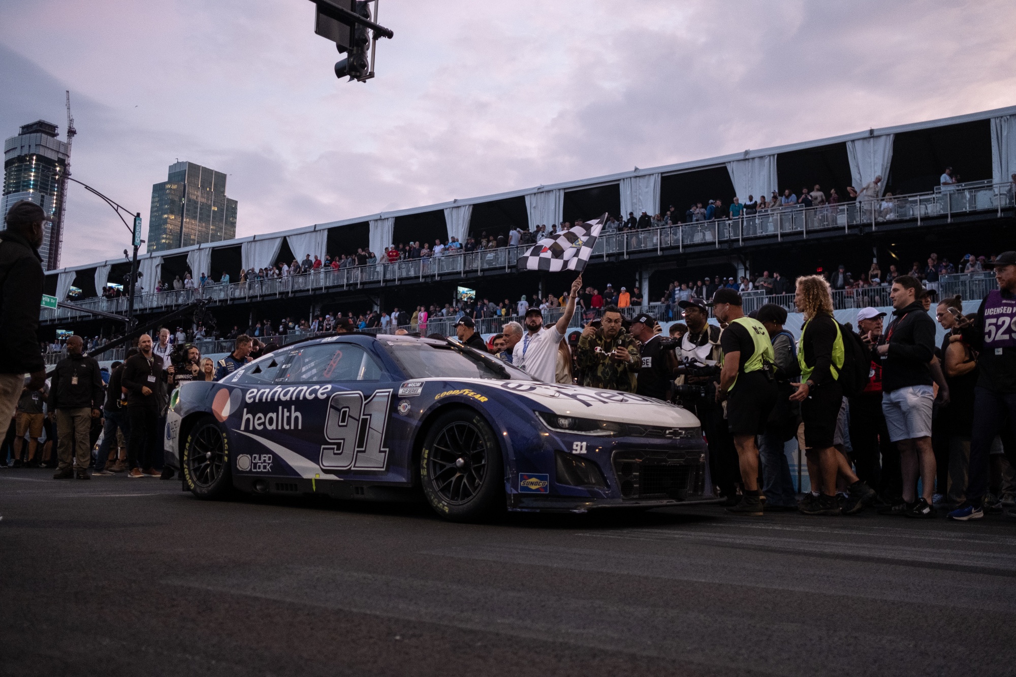 Record Rain Upends Nascar Race That Divided Chicago