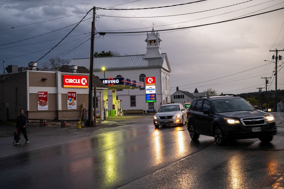 US Gasoline Prices Could Reach $5 a Gallon, JPMorgan Analysts Say 