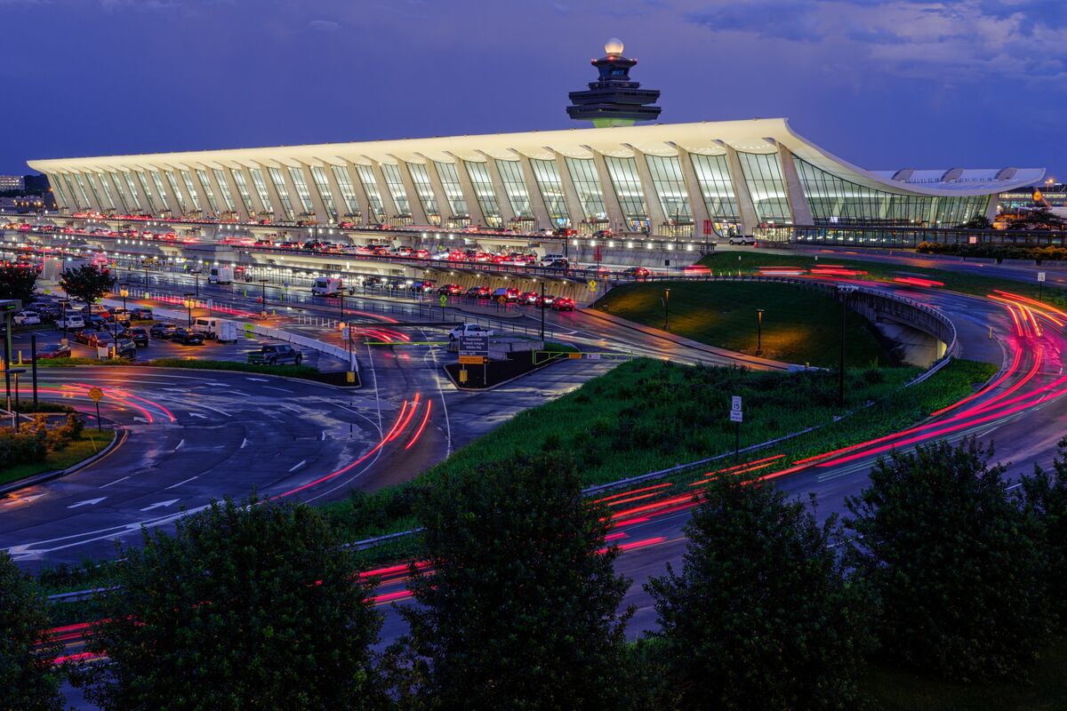 US Sending All Flights From Ebola-Hit Areas to Dulles for Tests