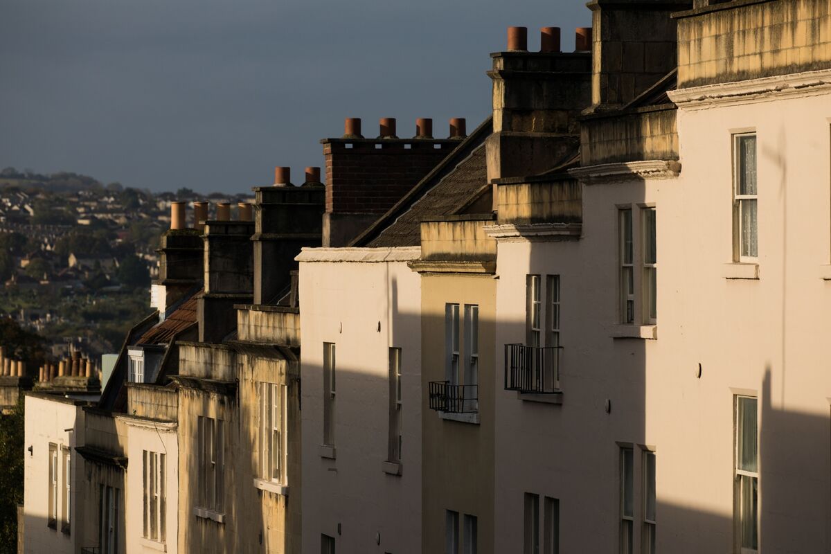 U.K. Mortgage Lender Startup Generation Home Raises 1.3 Billion