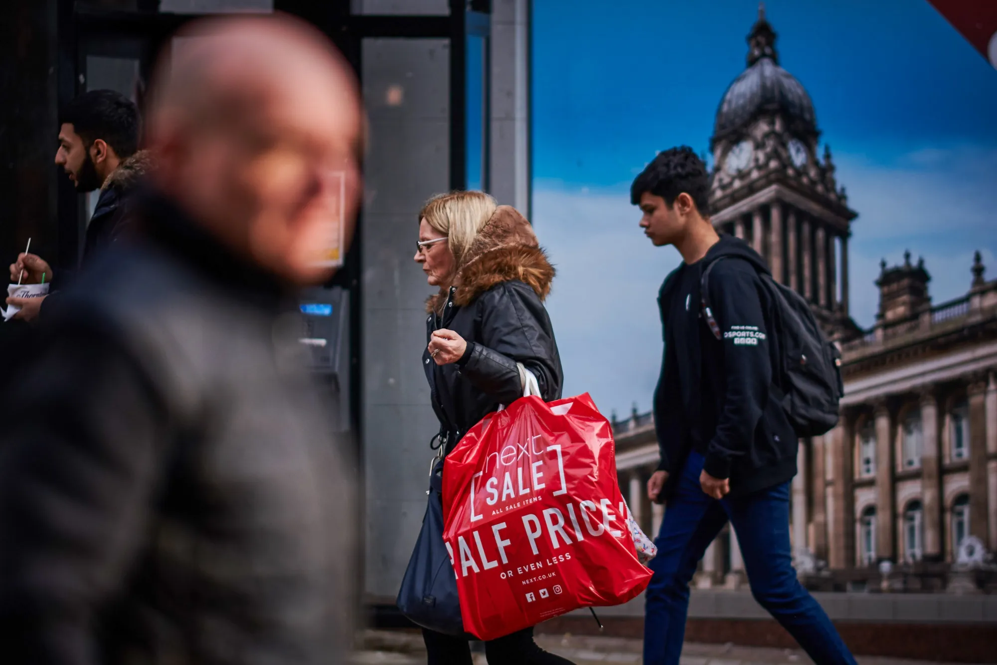 U.K. Retail Sales Fall At Fastest Rate In Over A Year, CBI Says