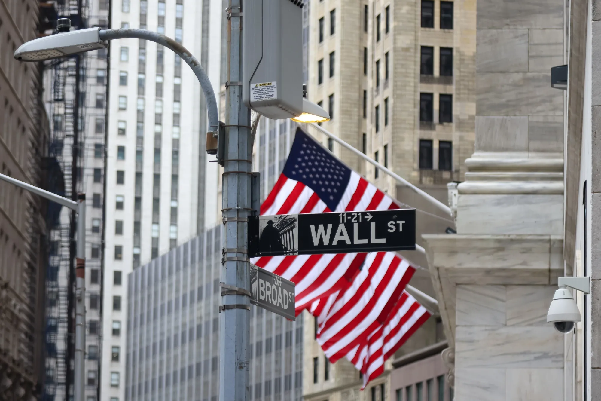 米国市況】S＆P500種5日続伸、貿易交渉を楽観－ドル一時146円台
