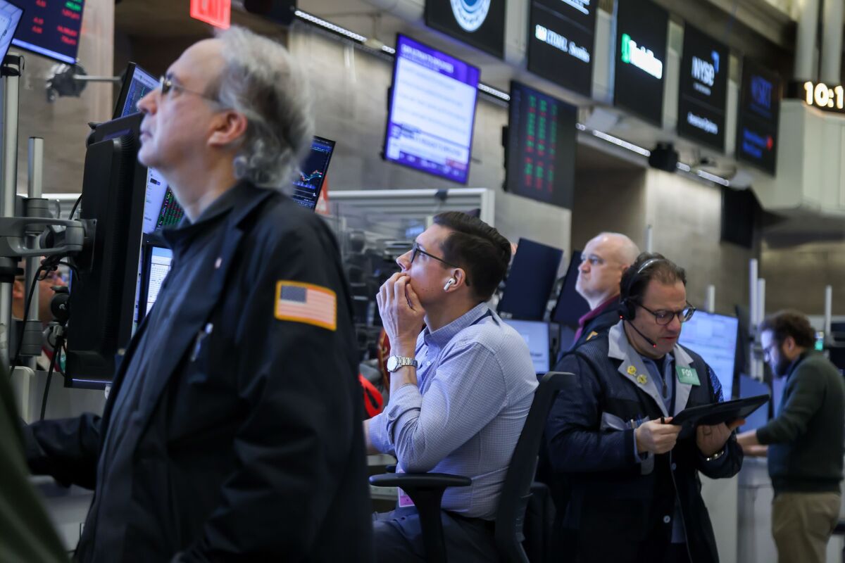 Stocks Rally Continues on Peace Deal Hopes, AI Spending Optimism