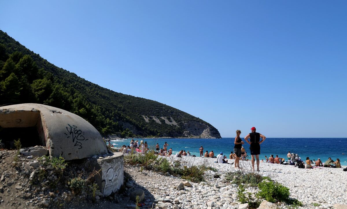 Albania’s Rama Backs Kushner Resort as Land Ownership Probed