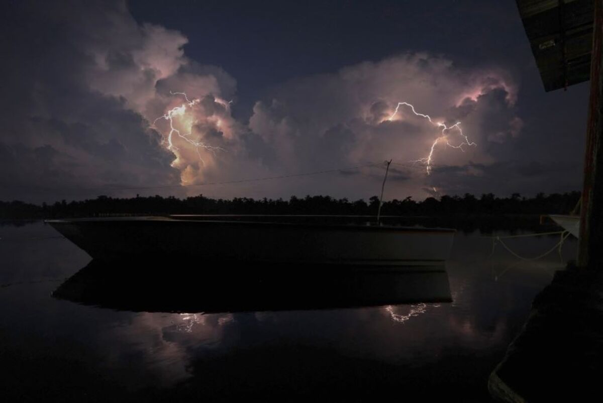 Lake Maracaibo Really Is the World's Lightning Capital, Scientists Say -  Bloomberg