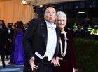 TOPSHOT-US-ENTERTAINMENT-FASHION-METGALA-CELEBRITY-MUSEUM-PEOPLE