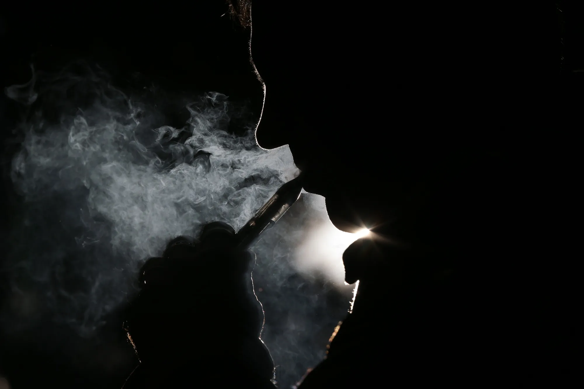 Will Vaping Be Banned? Trump Considers Retreat on Flavor Pod Ban - Bloomberg
