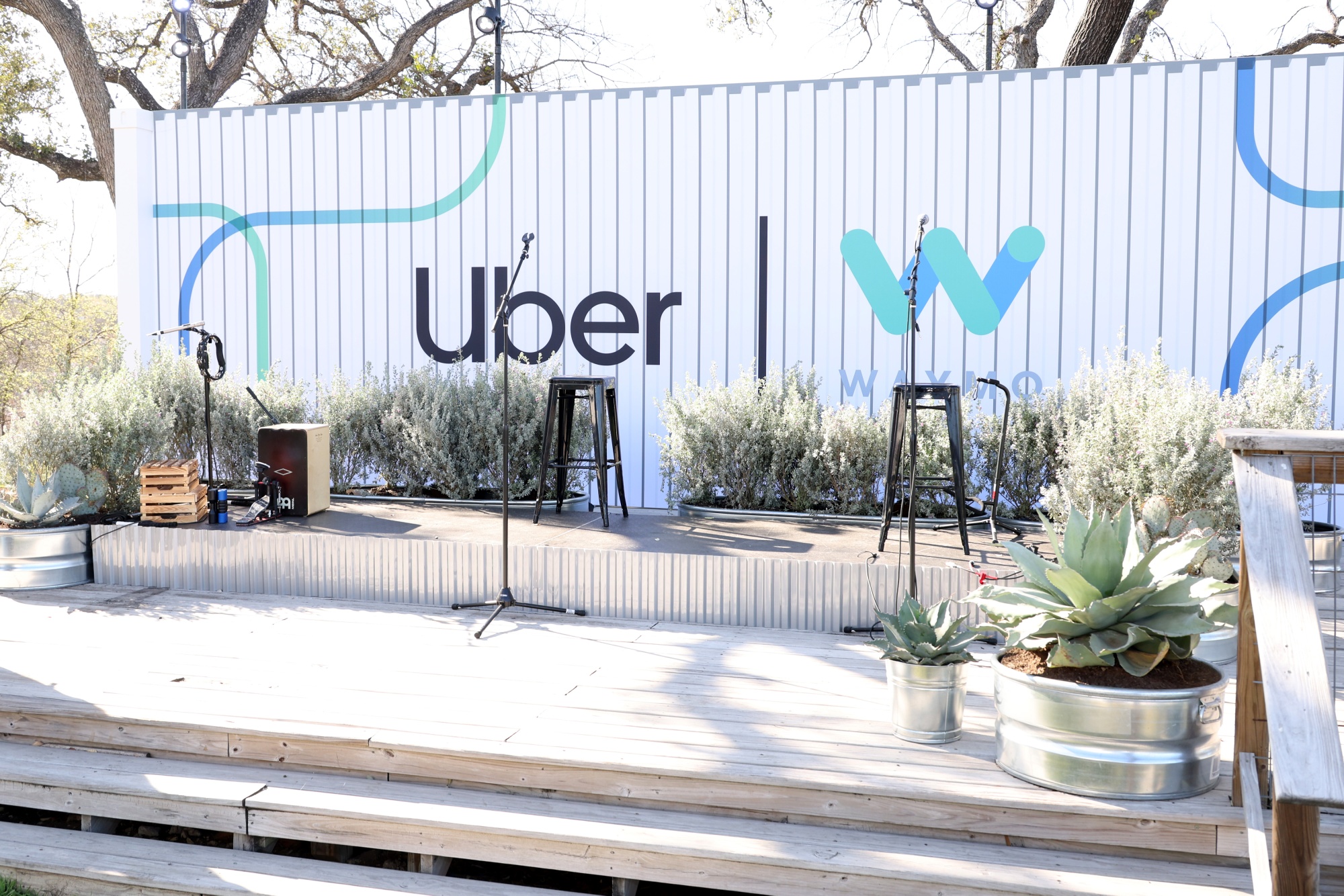 Uber and Waymo logos