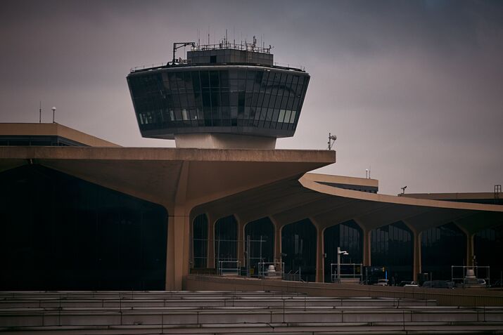 Staffing Shortages And Technology Issues Cause Week-Long Delays At Newark Airport