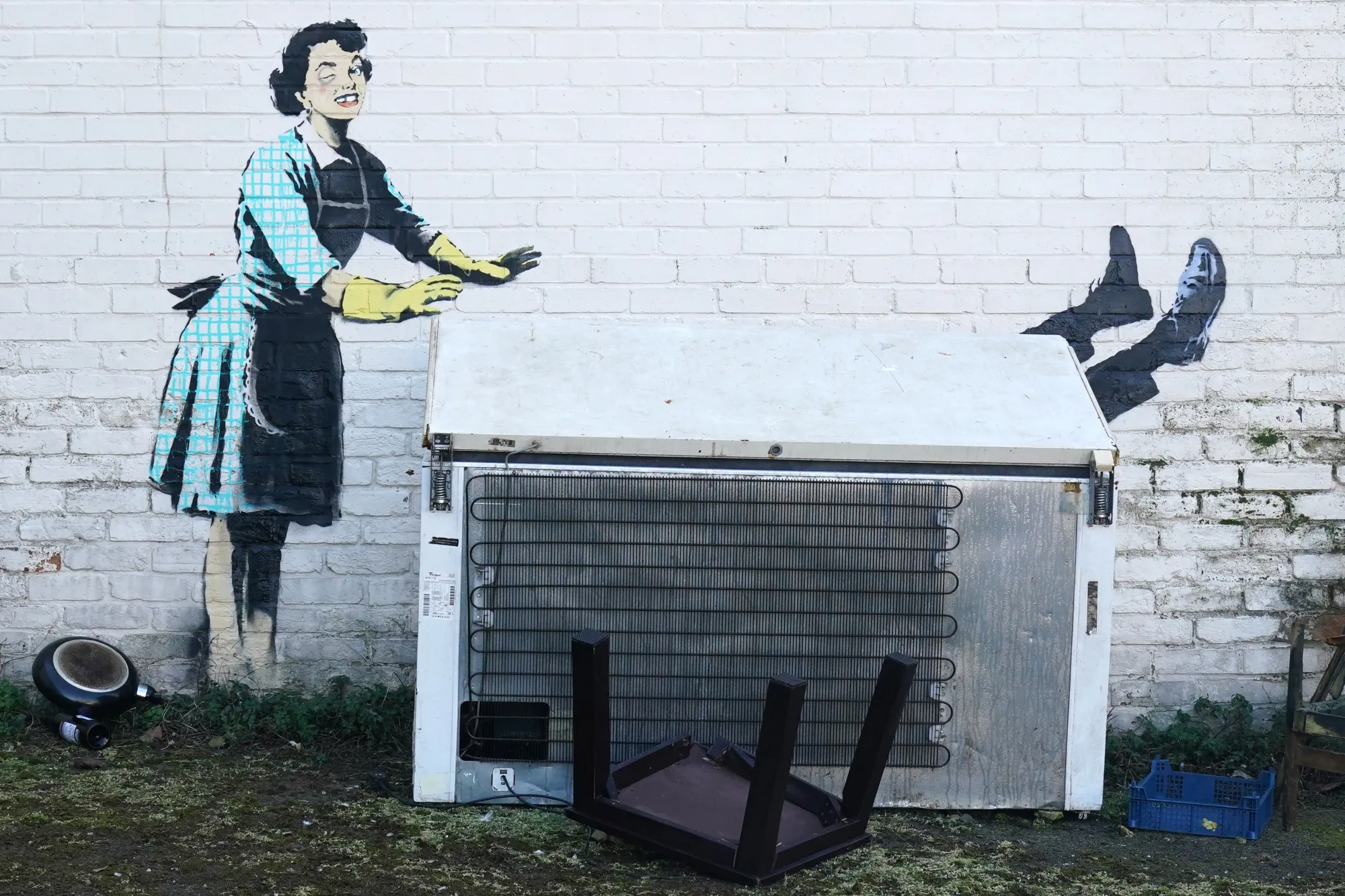 Banksy's Latest Work in Margate Kent Shows Victim of Abuse
