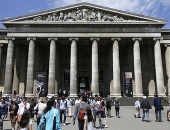 relates to The British Museum is suing a former curator it says stole 1,800 items and tried to sell them