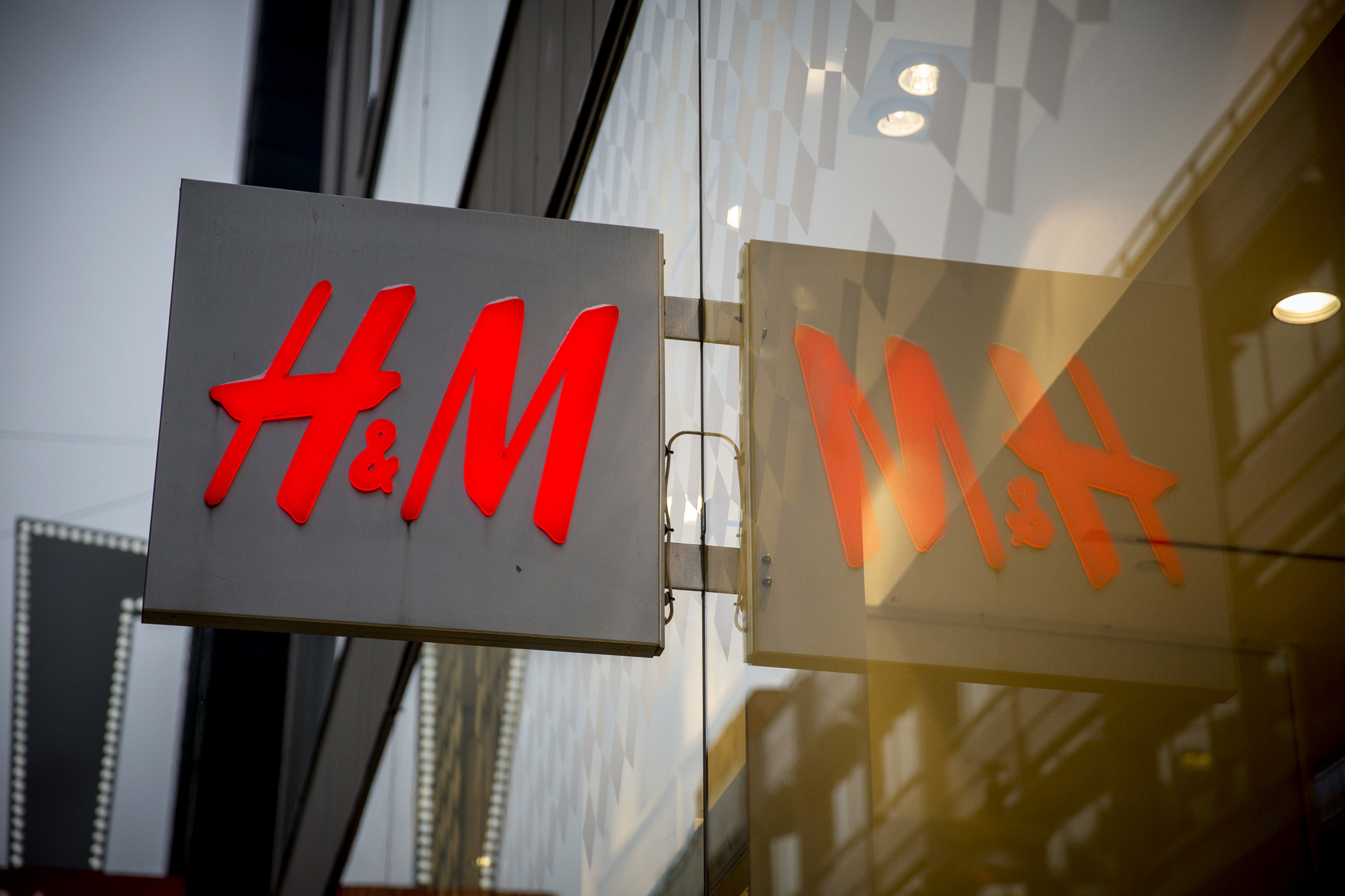 Now, H&M lets you rent clothes – DW – 12/05/2019