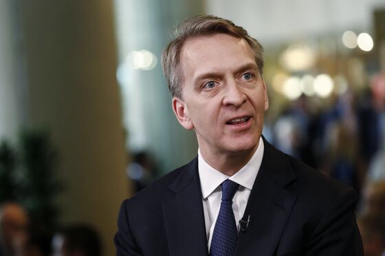 Brookfield Aims to Raise $100 Billion for New Flagship Funds