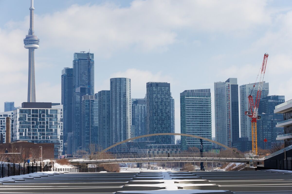 assets.bwbx.io image