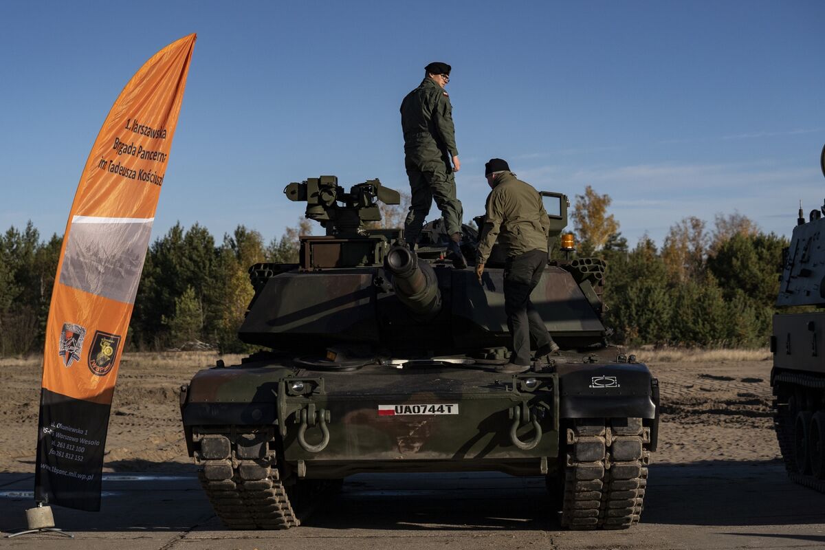 assets.bwbx.io image