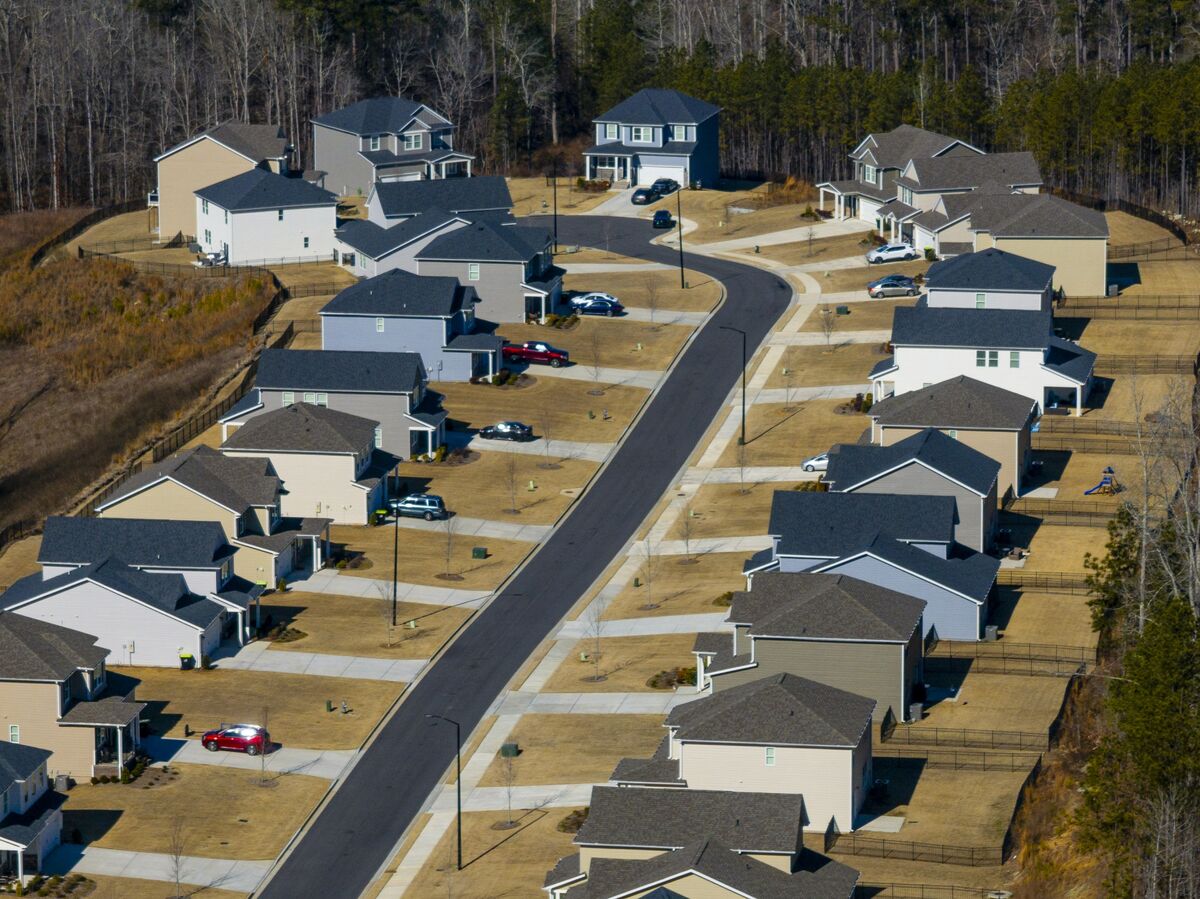 assets.bwbx.io image