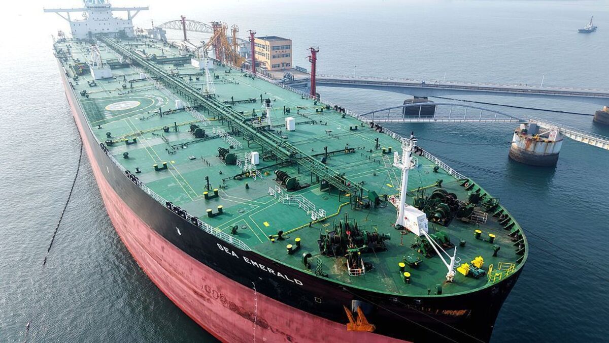 Trump's Oil Claims on Hormuz 'Nonsense': Energy Analyst