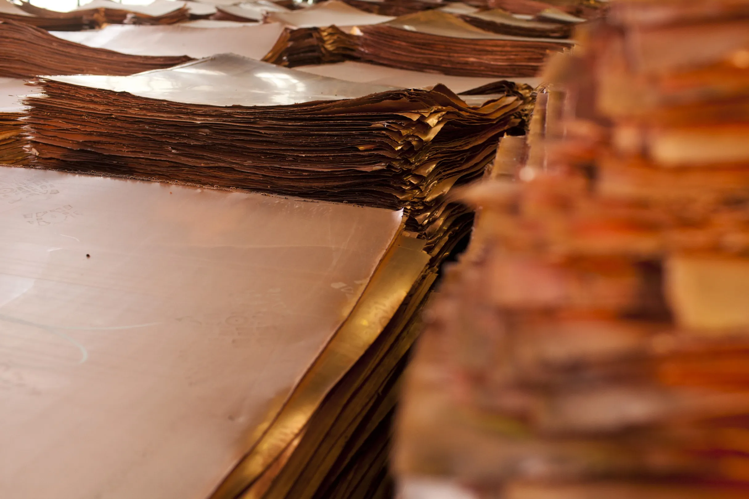 US copper futures started surging above prices on the LME in January.