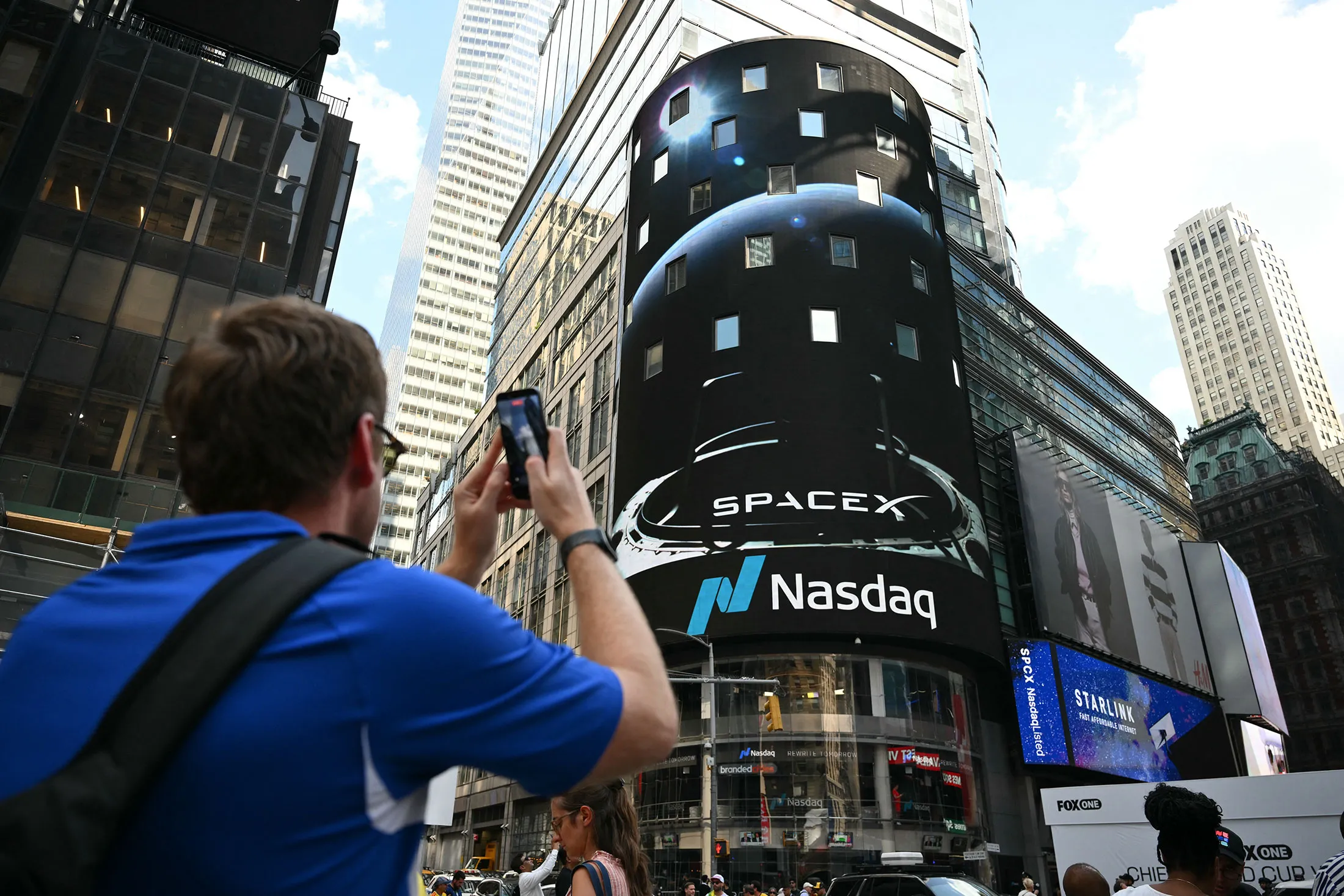 スペースX株が急反発、4日ぶり上昇の勢い－朝方に初値下回る場面も