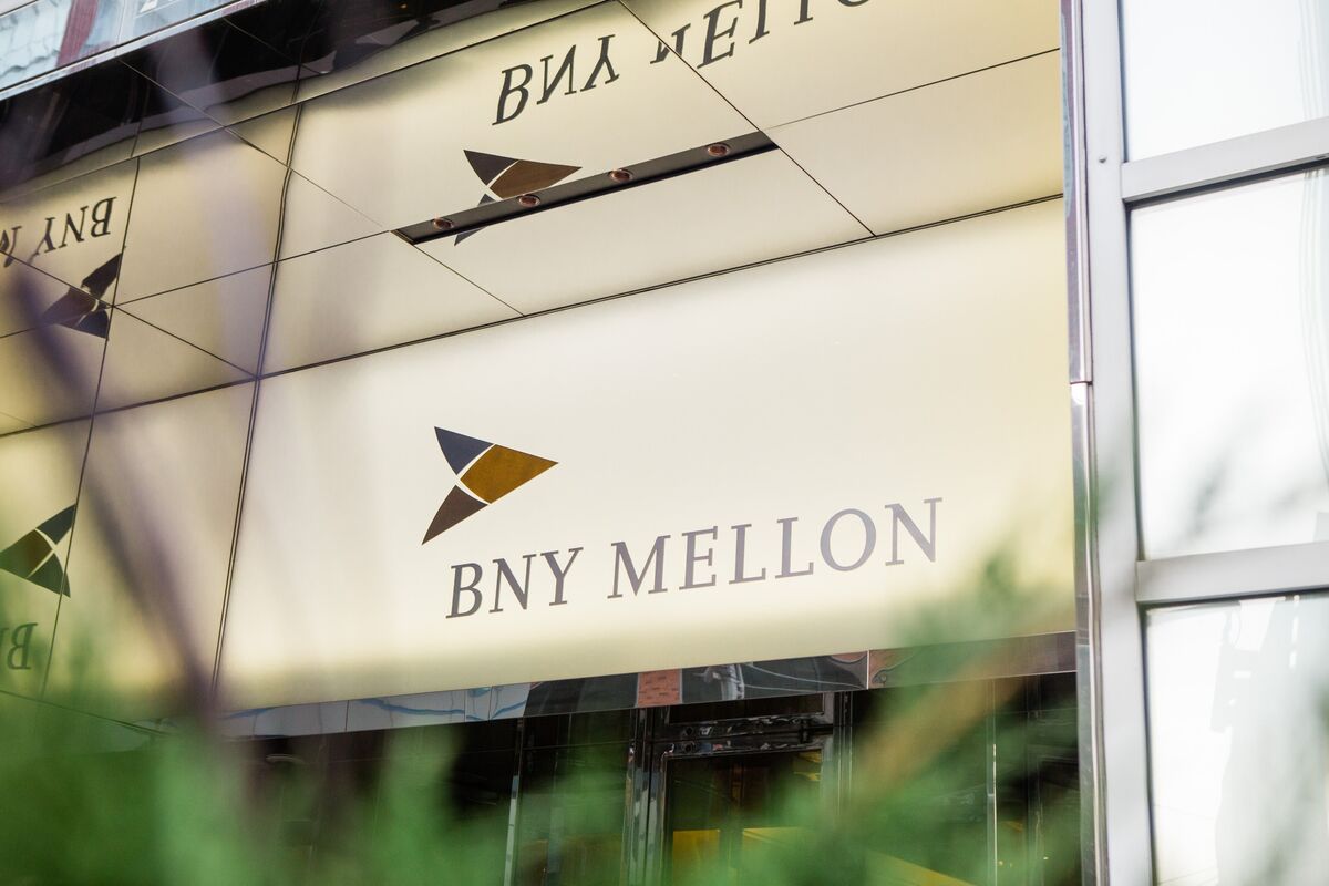 BNY Mellon (BK), State Street (STT) Court Crypto Custody With Fingers  Crossed - Bloomberg