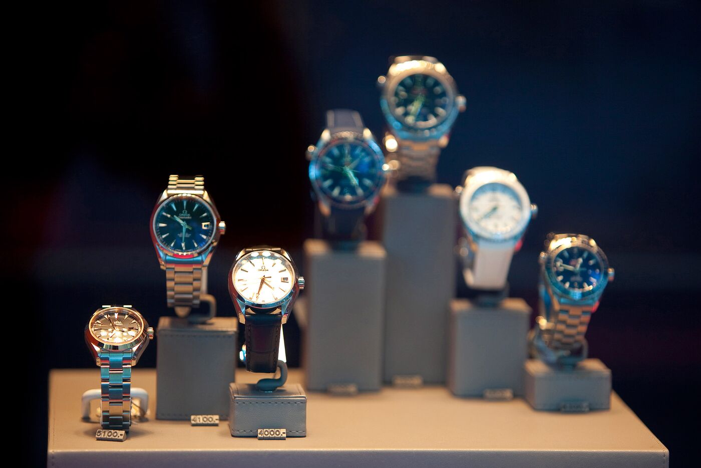 Saving the Swiss Watch Industry—Again - Bloomberg