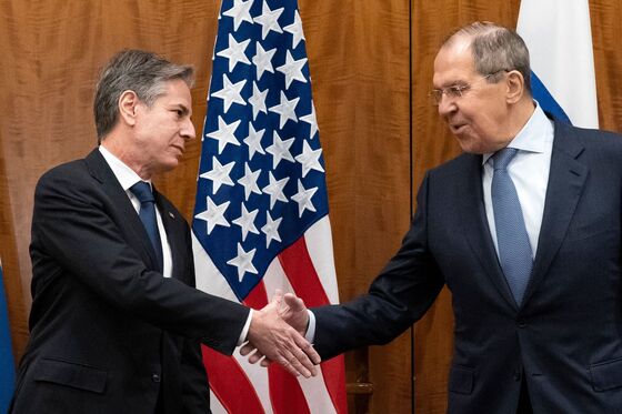 ‘Lethal’ U.S. Military Aid Begins Arriving in Ukraine