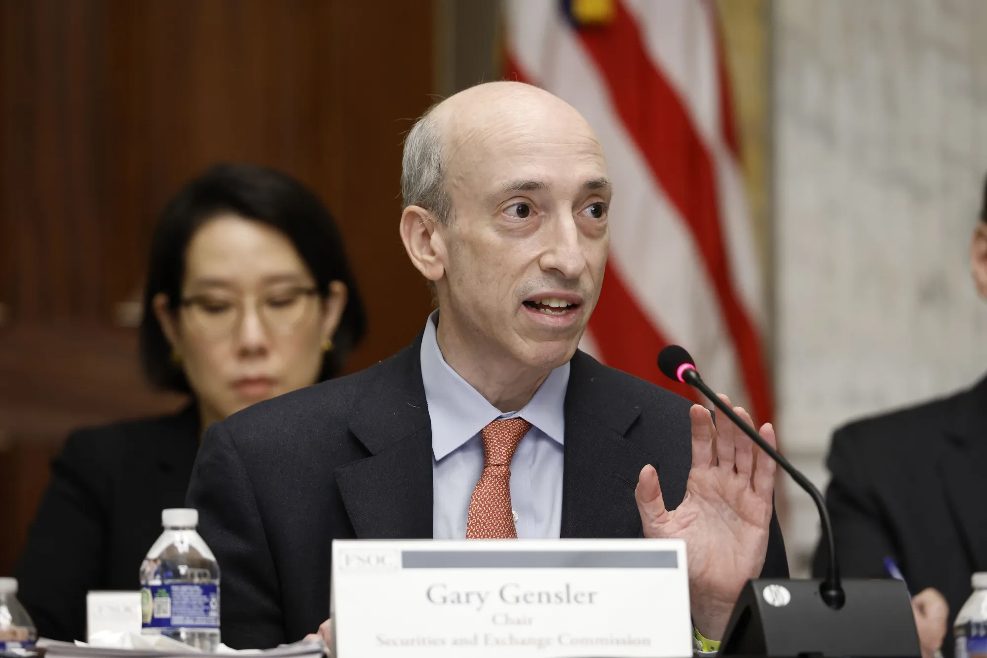 米ＳＥＣの仮想通貨業界取り締まりは始まったばかり、ＦＴＸ破綻後 - Bloomberg