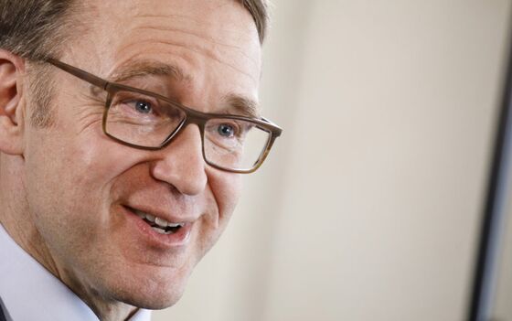 ECB's Weidmann Says Central Banks May Need to Tackle Imbalances