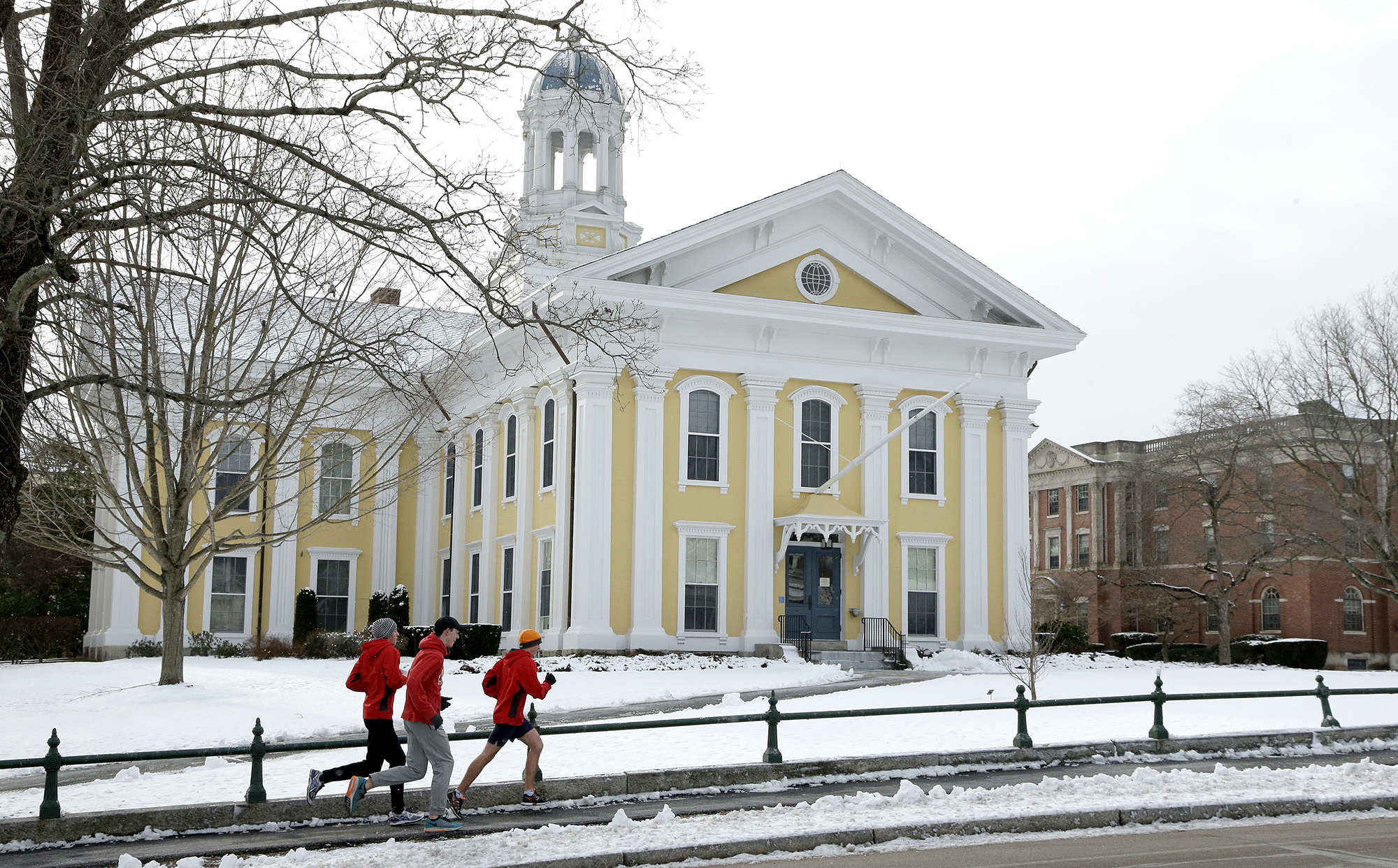 Wheaton College Has Credit Downgraded Over Discounts To 75 030 Cost