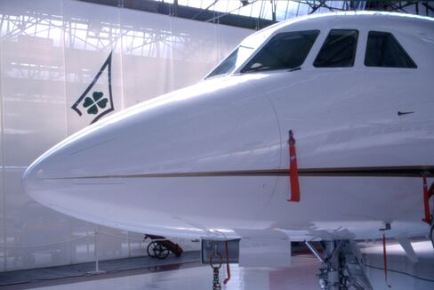 Falcon 2000 Jet