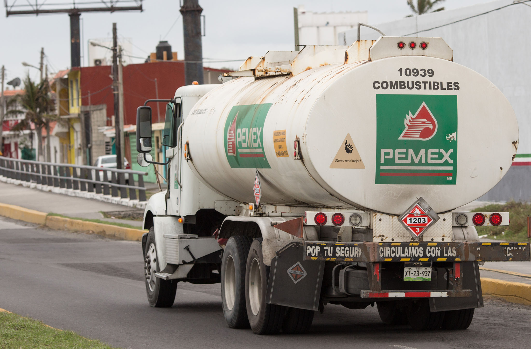 A Petroleos Mexicanos (Pemex) truck exits a supply center in Veracruz City, Mexico, on Jan. 8, 2017.
